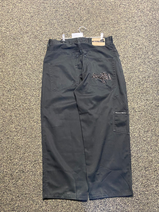 FREEMAN BAGGY PANT EMBROIDERED